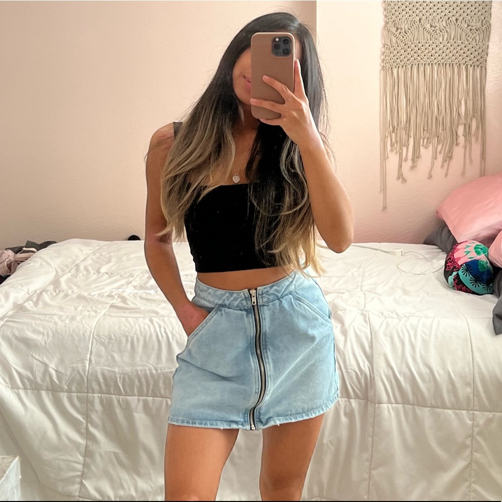 Kendall & Kylie Denim Zip Up Skirt 🦋